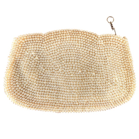 Vintage Beaded Clutch Faux Pearl & Bead Scalloped Top Made in Japan 6.5” x 4.25” - Picture 2 of 13